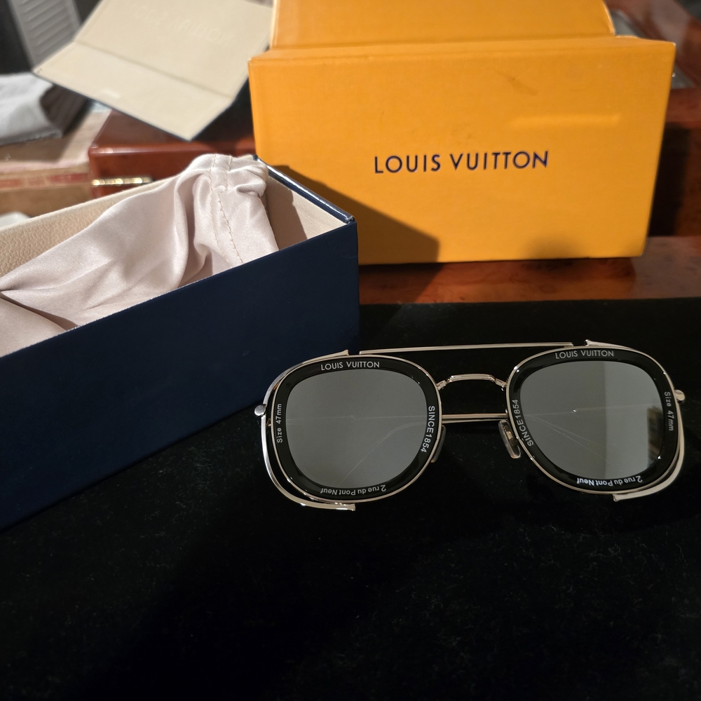Louis Vuitton Super-Vision Sunglasses!